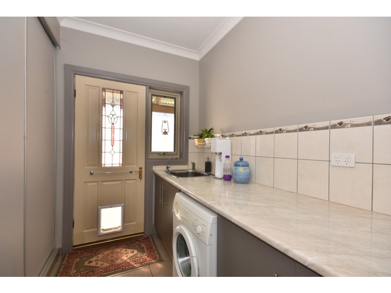 13 Morrison Court, Heathcote VIC 3523