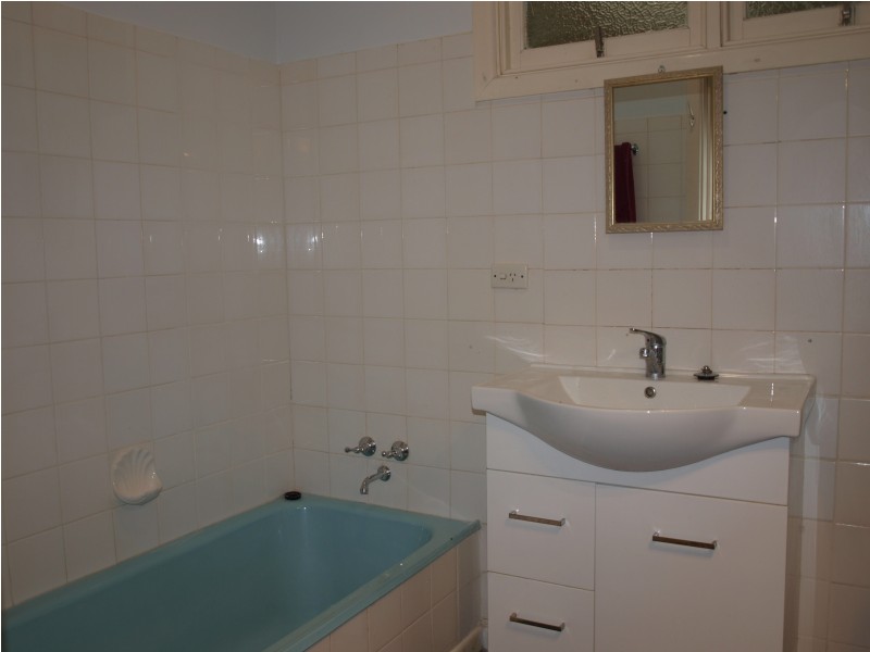 8 Archer Street, Maryborough VIC 3465