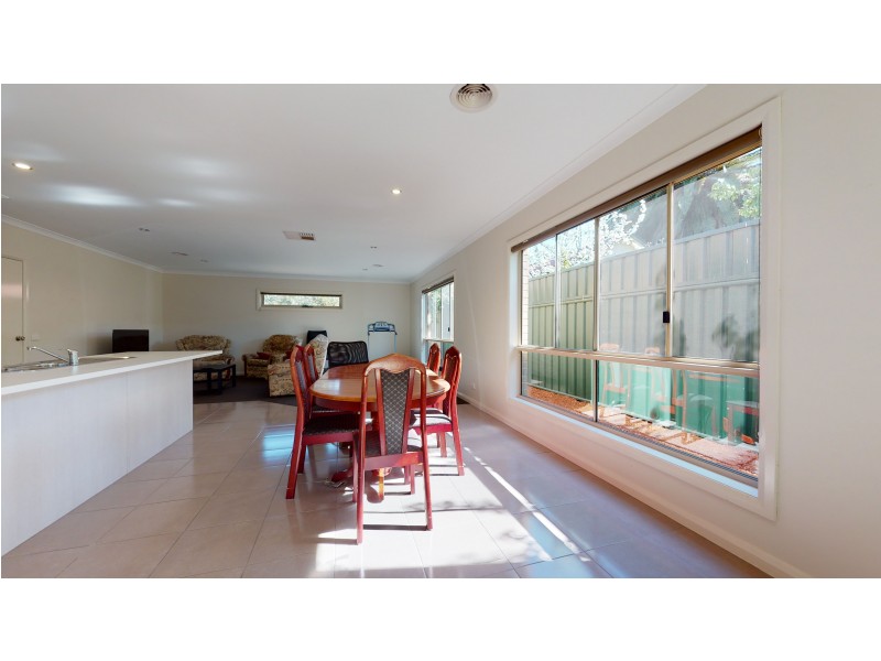 2/26A Day Street, East Bendigo VIC 3550