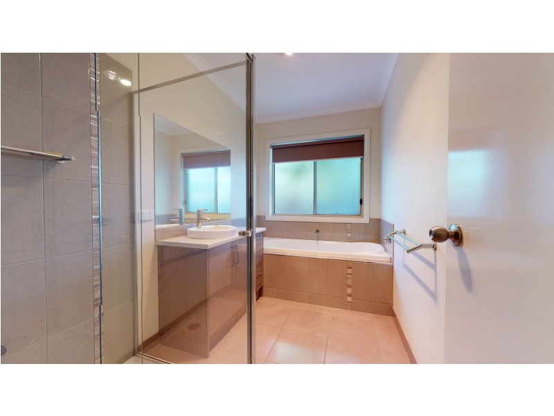 2/26A Day Street, East Bendigo VIC 3550