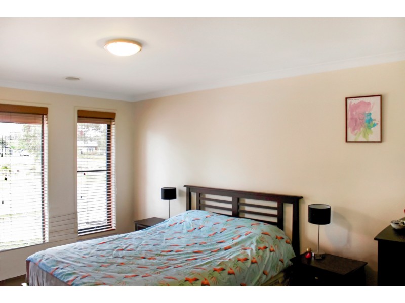 4 Creekside Close, Jackass Flat VIC 3556