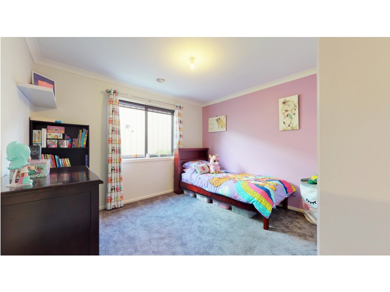 3 Garnet Court, Kangaroo Flat VIC 3555