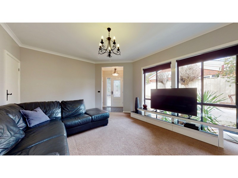 18B Curnow Street, Golden Square VIC 3555