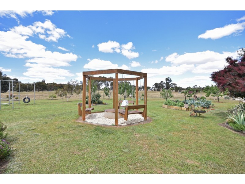 135 Wild Cherry Road, Lockwood South VIC 3551