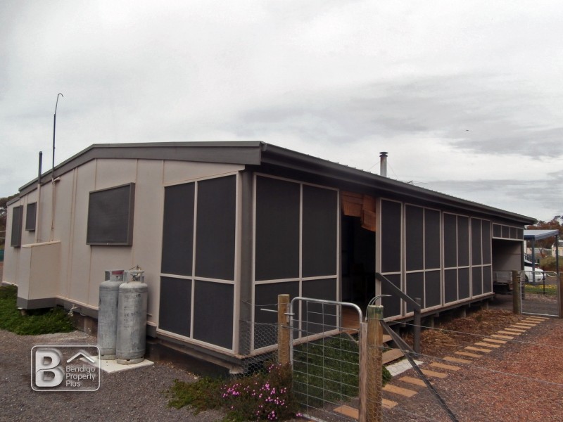 32 Market Street, Newbridge VIC 3551