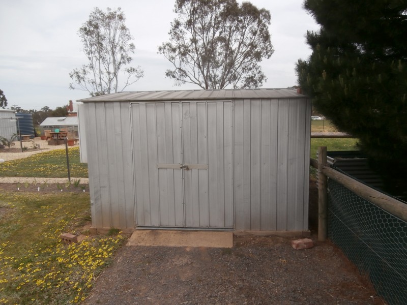 32 Market Street, Newbridge VIC 3551