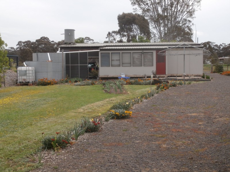 32 Market Street, Newbridge VIC 3551