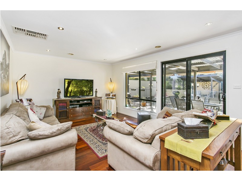50 Browning Street, Kangaroo Flat VIC 3555