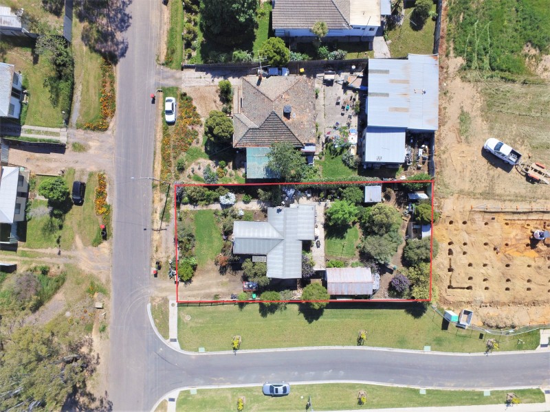 8 Union Street, West Bendigo VIC 3550