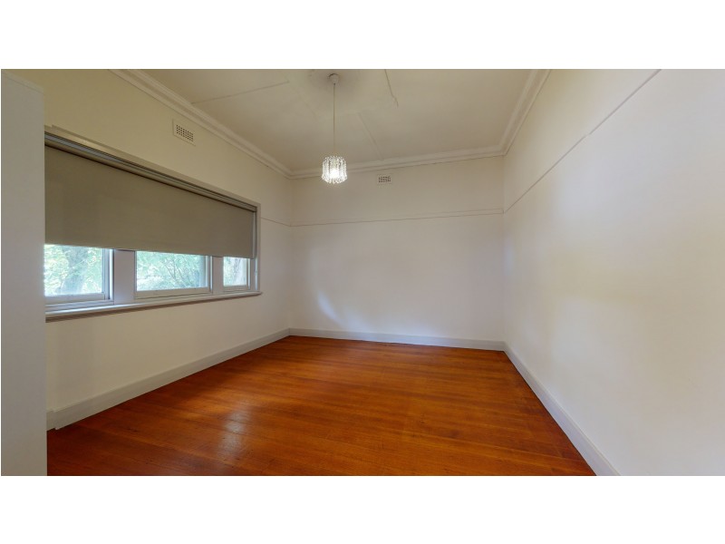 25 High Street, Kangaroo Flat VIC 3555