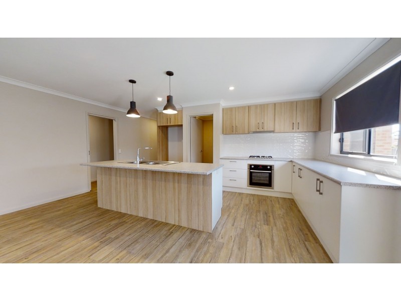 7 Eldridge Court, Kangaroo Flat VIC 3555