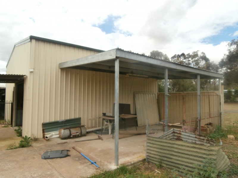 64 Grant Street, Goornong VIC 3557