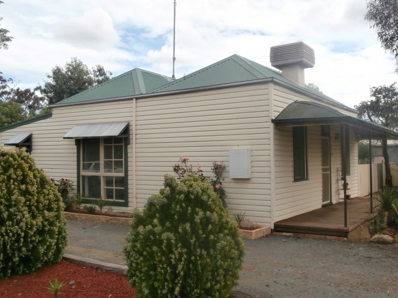 64 Grant Street, Goornong VIC 3557