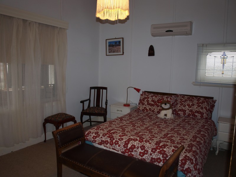 18 Waugh Street, Charlton VIC 3525