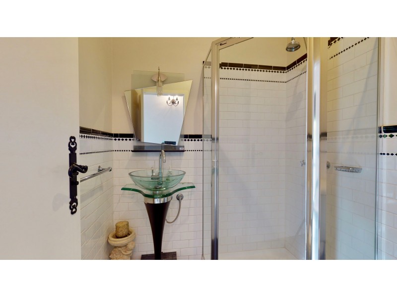 2/18 CURNOW STREET, Golden Square VIC 3555