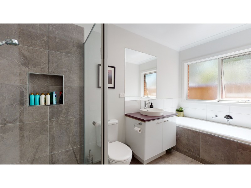 1 Miners Rest, Kangaroo Flat VIC 3555