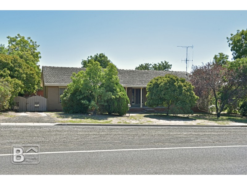 24 Mitchell Street, Heathcote VIC 3523