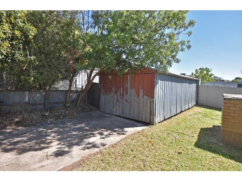 24 Mitchell Street, Heathcote VIC 3523