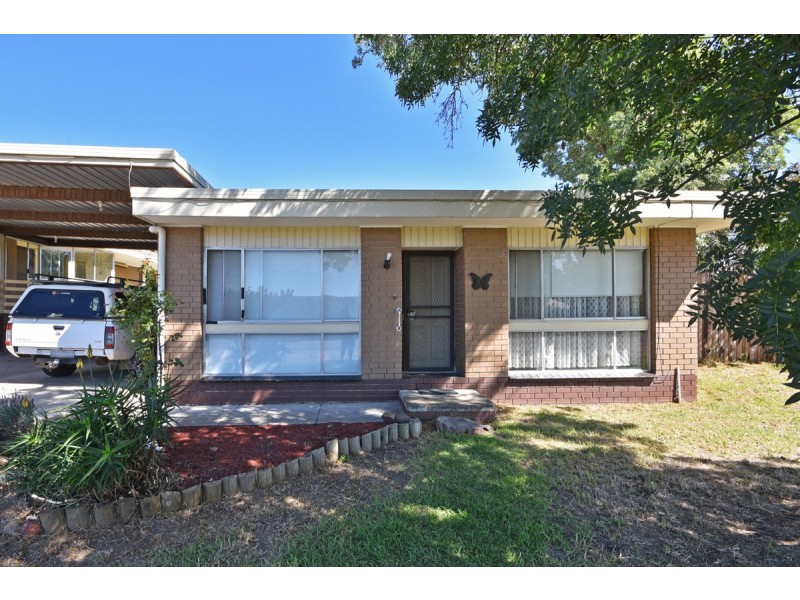 24 Mitchell Street, Heathcote VIC 3523