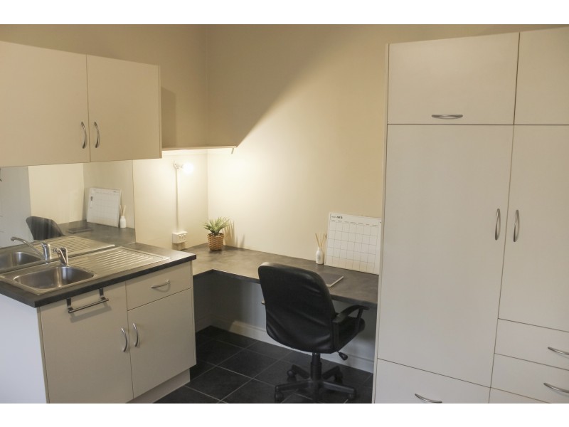 Room 4/32-34 Churchill Avenue, Bendigo VIC 3550