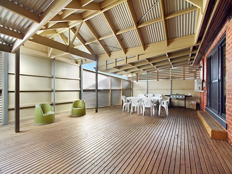 Room 4/32-34 Churchill Avenue, Bendigo VIC 3550