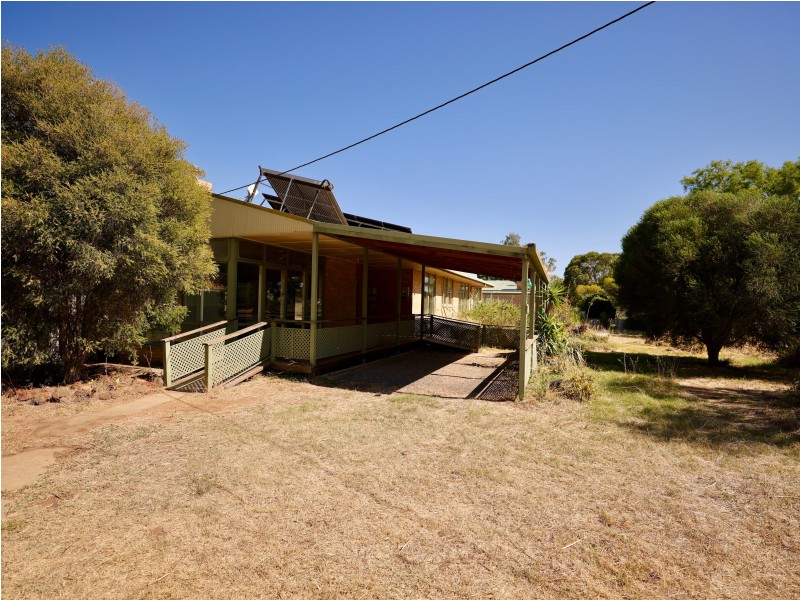 43 Peppercorn Way, Serpentine VIC 3517