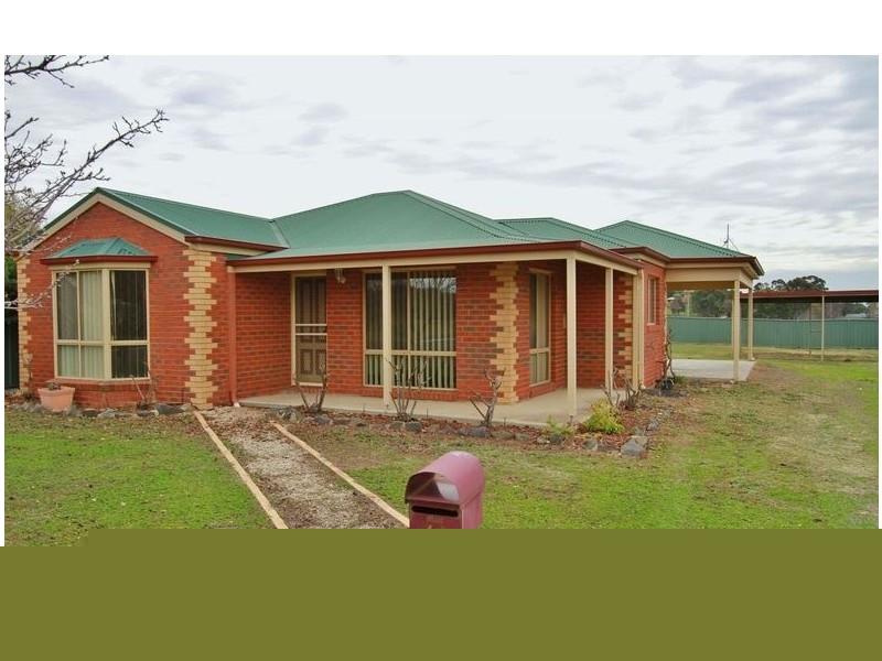 42 Chauncey Street, Heathcote VIC 3523