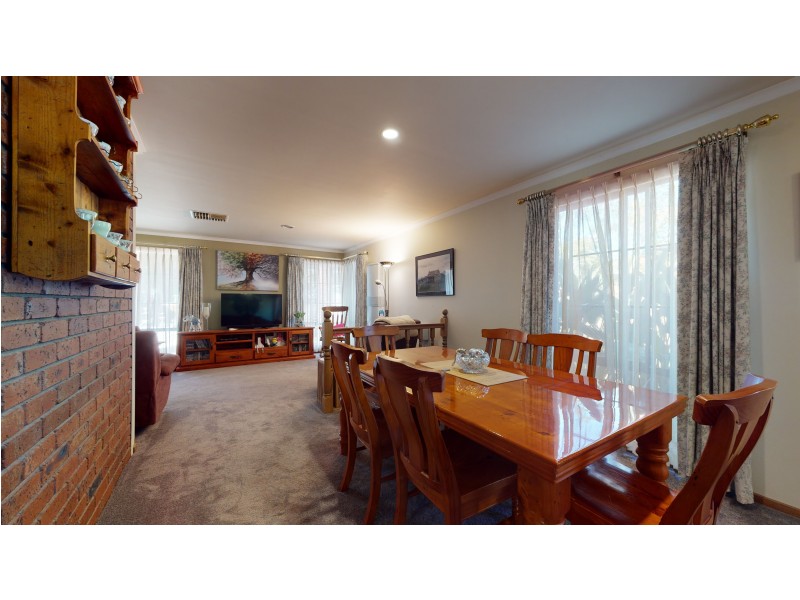 12 McInnes Street, Big Hill VIC 3555