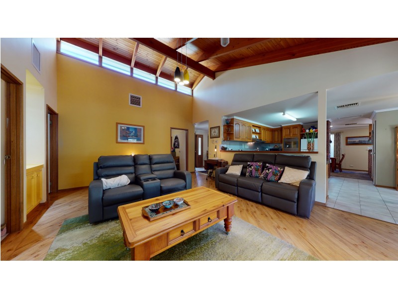 12 McInnes Street, Big Hill VIC 3555