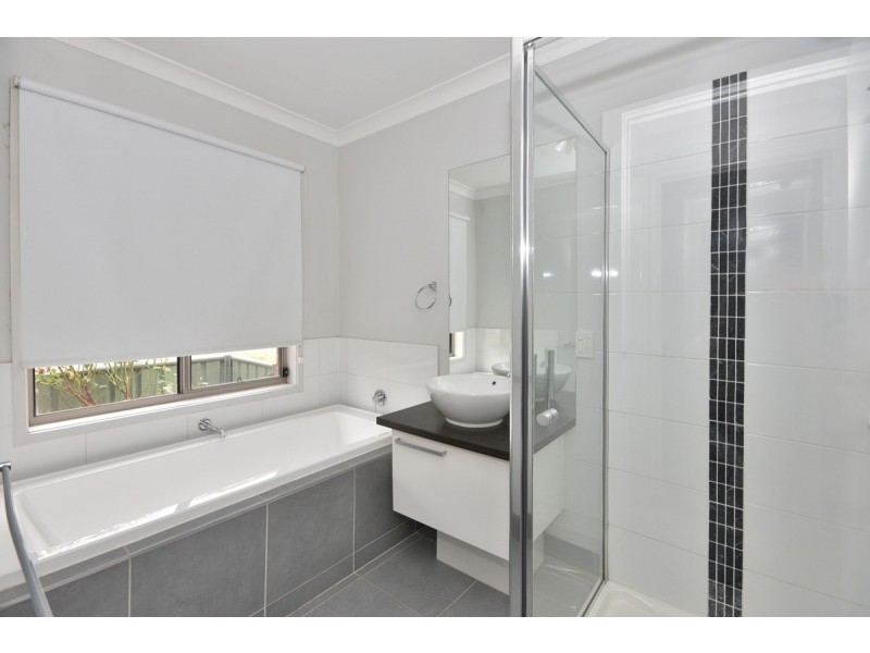 17 Botheras Court, Epsom VIC 3551