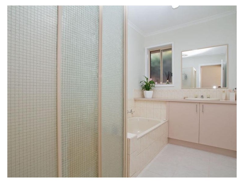 56 Strickland Road, East Bendigo VIC 3550