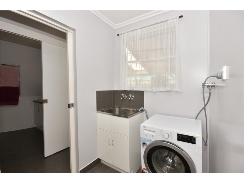 8 Harris Street, California Gully VIC 3556