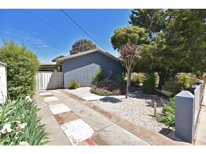 8 Harris Street, California Gully VIC 3556