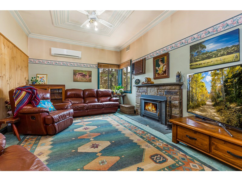 28 High Street, Harcourt VIC 3453