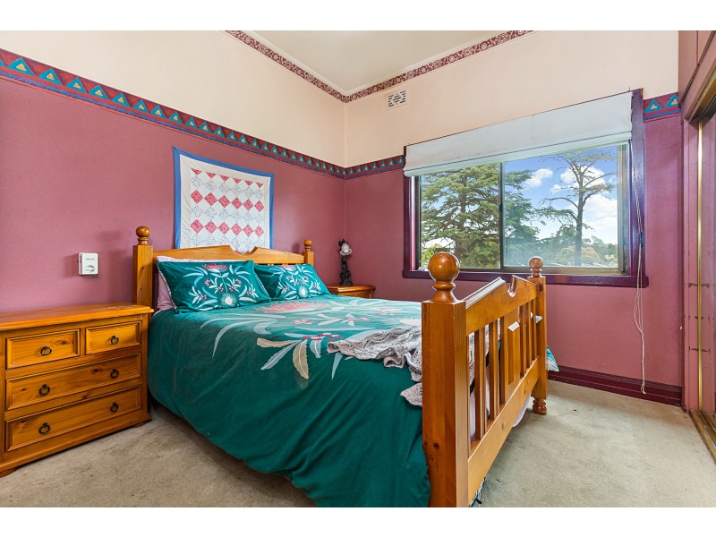 28 High Street, Harcourt VIC 3453