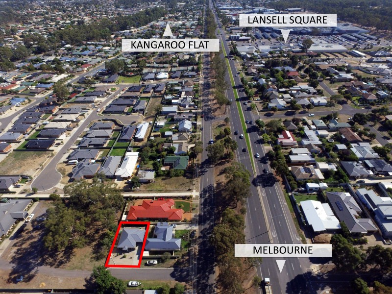 1 Clarcoll Crescent North, Kangaroo Flat VIC 3555