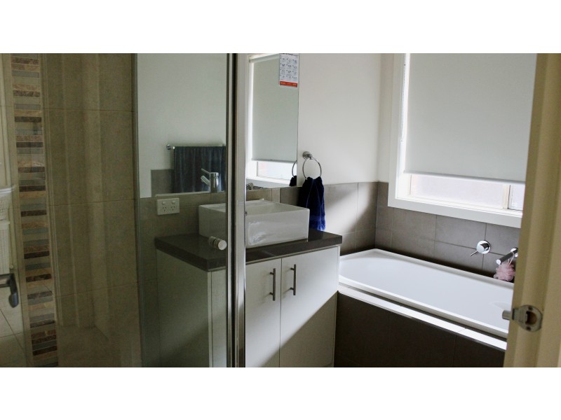 3 Yellowgum Drive, Epsom VIC 3551