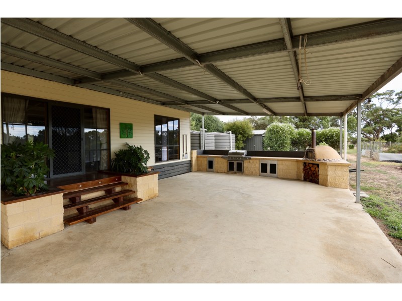 154 Foreman Road, Shelbourne VIC 3463