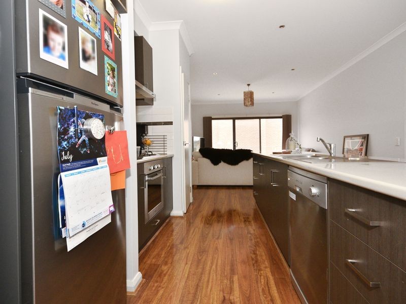 22 Lansell Street, Kangaroo Flat VIC 3555