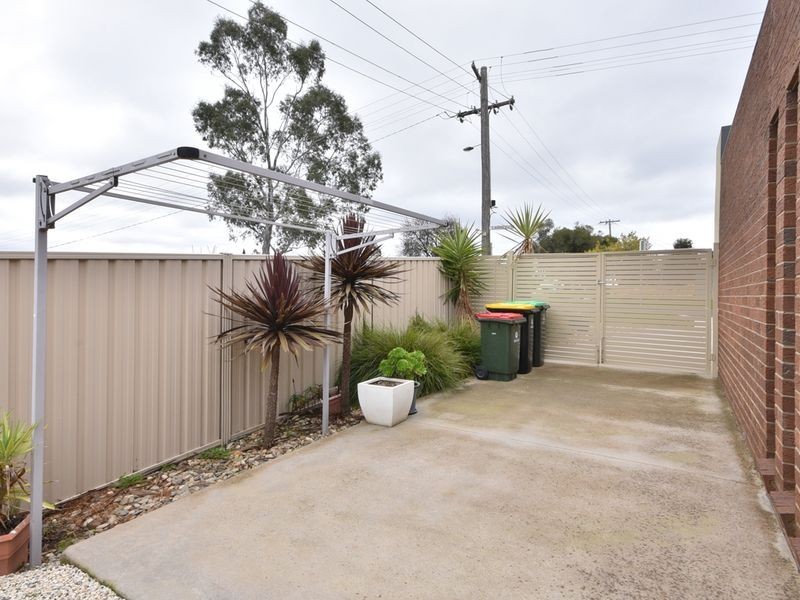 22 Lansell Street, Kangaroo Flat VIC 3555