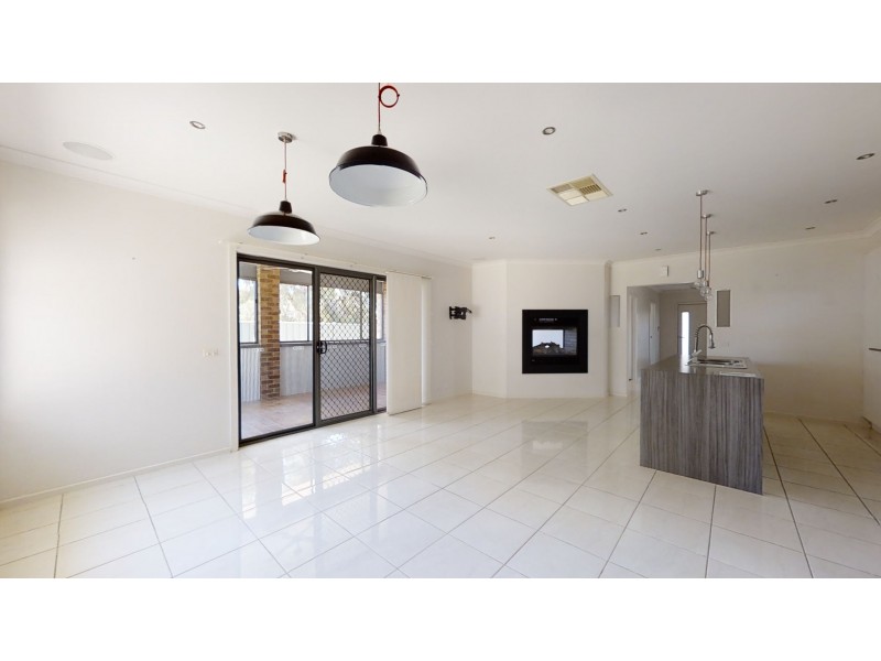 10 Rosea Court, Ascot VIC 3364