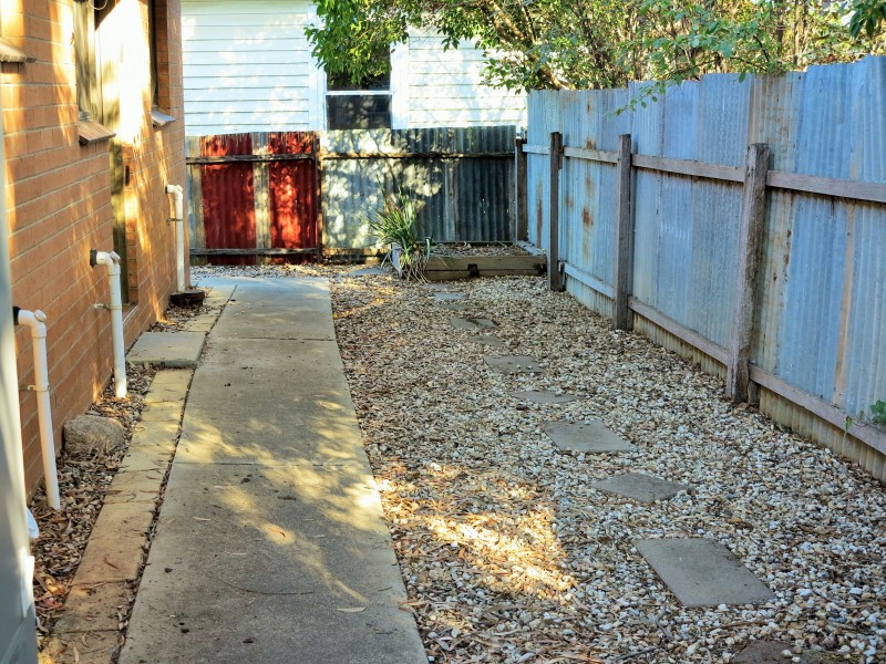 2A Houston Street, Flora Hill VIC 3550