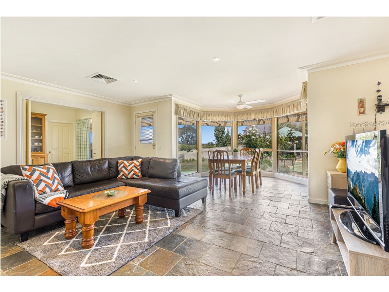 88 Brown Street, Castlemaine VIC 3450