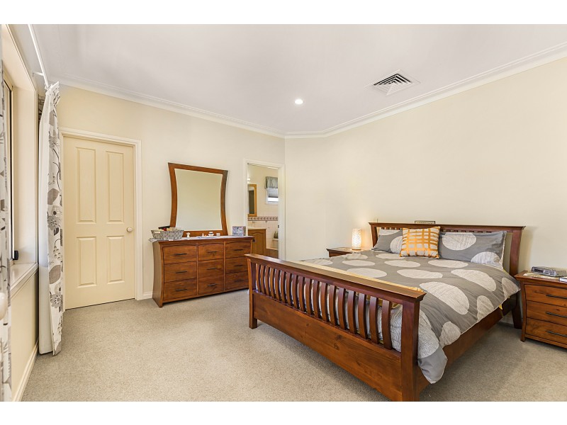 88 Brown Street, Castlemaine VIC 3450