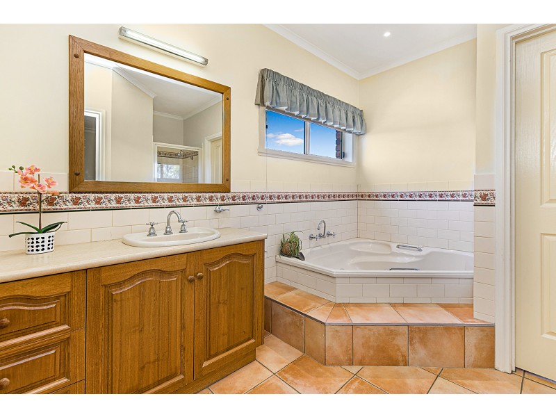 88 Brown Street, Castlemaine VIC 3450