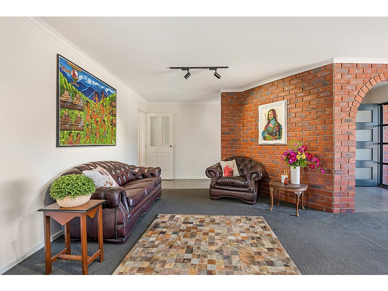 4 Timbarra Drive, Golden Square VIC 3555