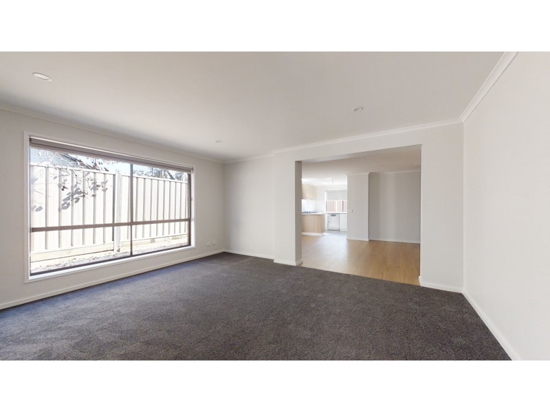 2C Symonds Street, Golden Square VIC 3555