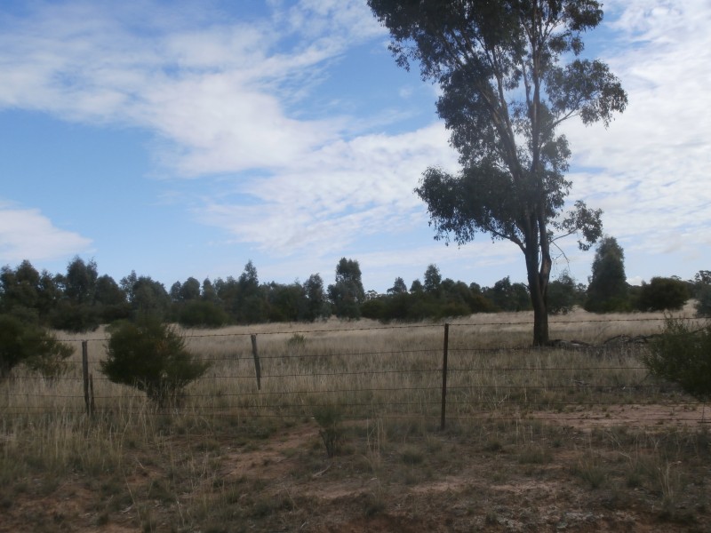 1 Wedderburn Junction East Road, Fiery Flat VIC 3518