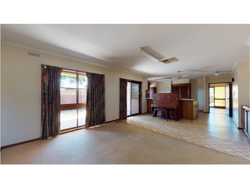 30 Church Street, Kangaroo Flat VIC 3555