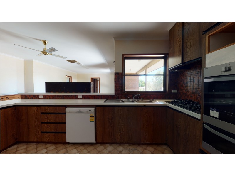 30 Church Street, Kangaroo Flat VIC 3555